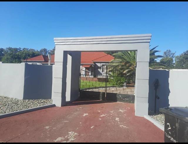 3 BEDROOM PROPERTY TO RENT IN STRUISBULT